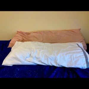 Body pillows